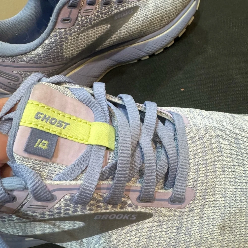 Brooks running sneakers - Picture 4 of 7